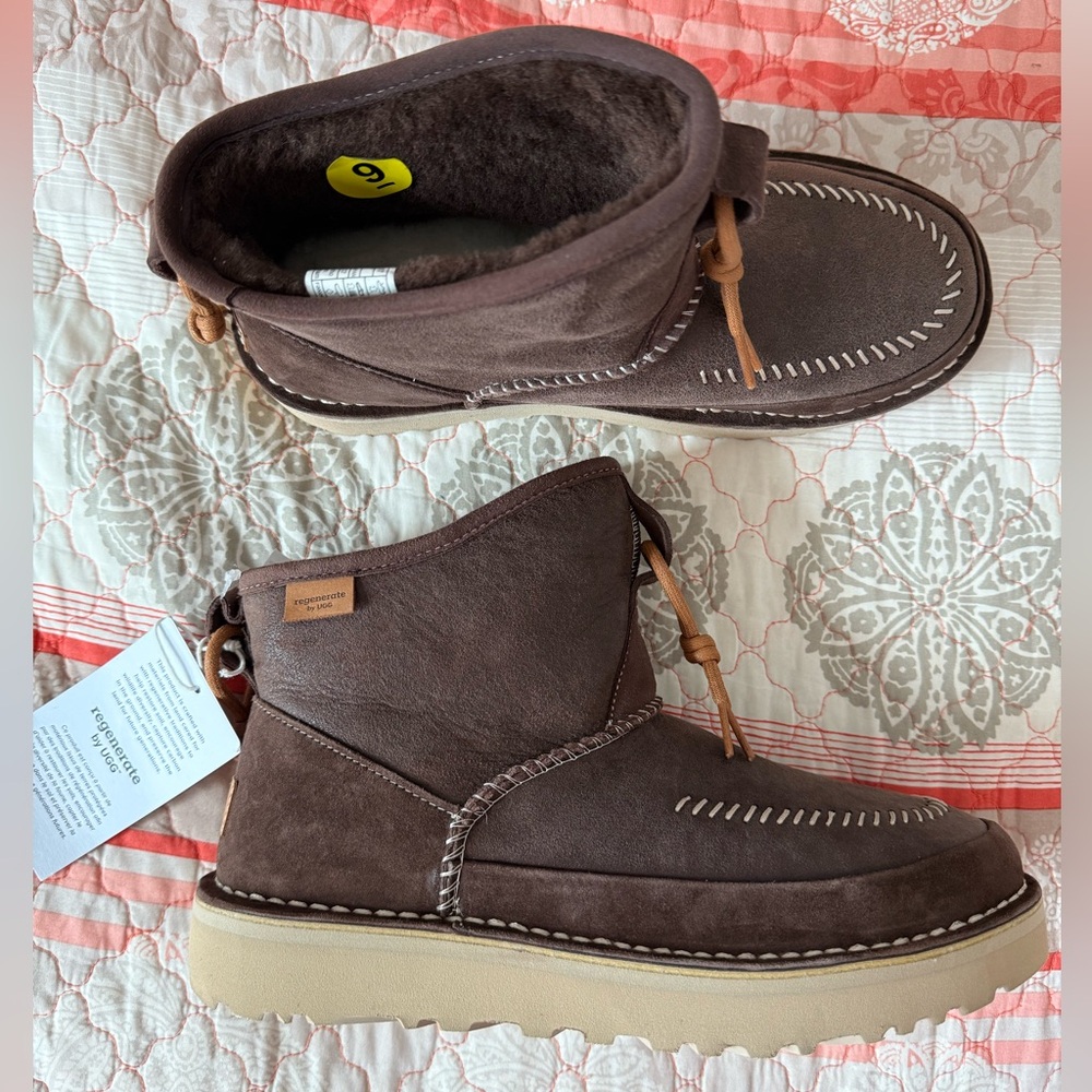 UGG ALL GENDER CAMPFIRE CRAFTED REGENERATE BURNT CEDAR MEN US 9/ WOMEN US 10